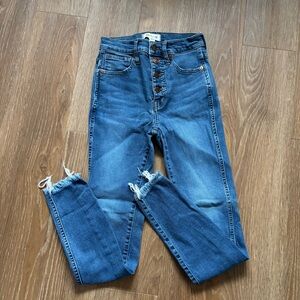Madewell Button Front 10" High-Rise Skinny Jeans in Mackey Wash Size W24